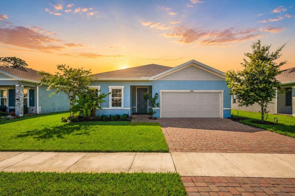 Photo of 6640 Canterbridge Drive, Vero Beach, FL 32967 (MLS # B26059379)