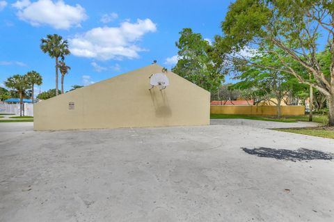 A home in Deerfield Beach