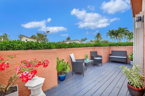 A home in Deerfield Beach