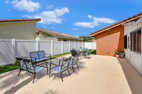 A home in Deerfield Beach