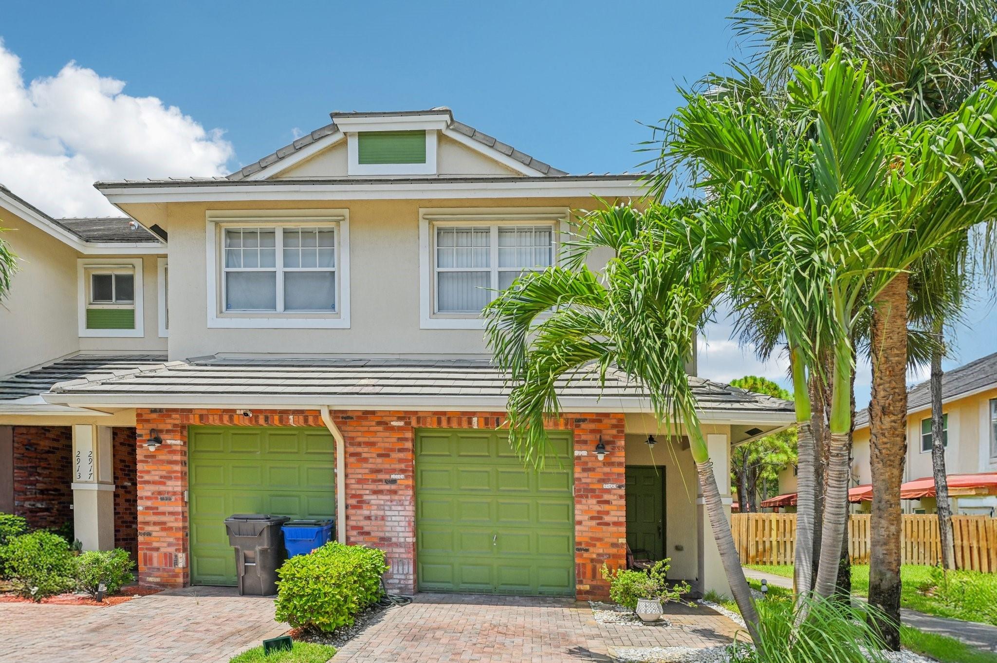 2921 NW 33rd Ter 2921