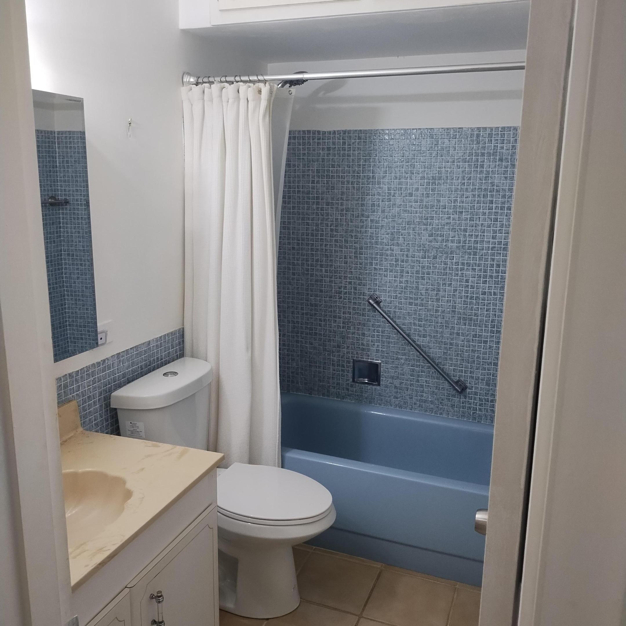 BOCA RATON HARBOUR APTS CONDO - Residential