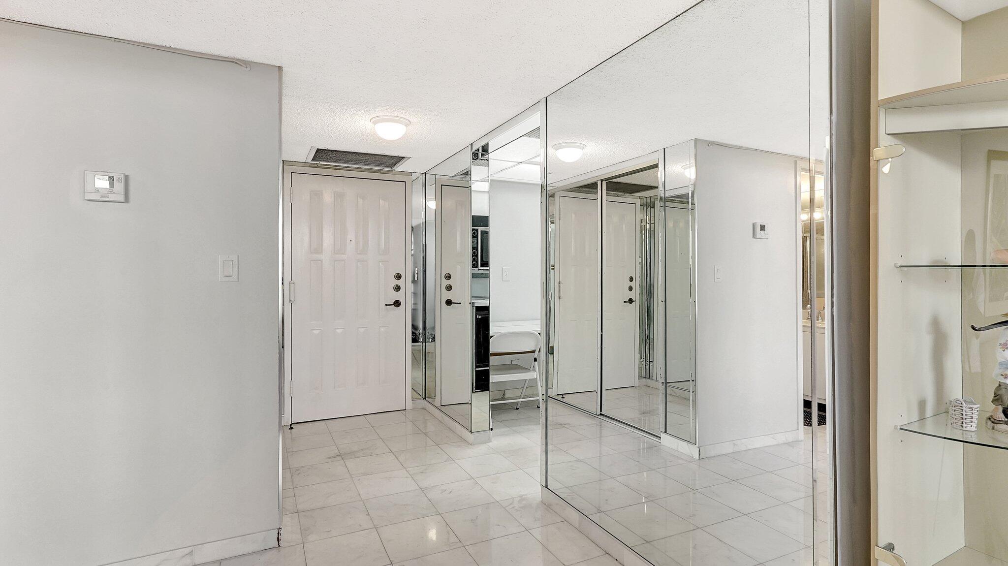 600 Parkview Drive 831