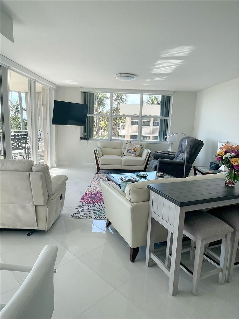 Sea Ranch Lakes North Con - Residential Lease