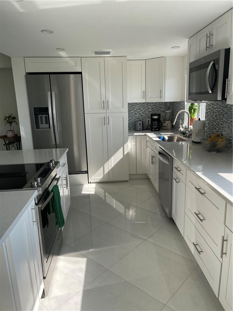 Sea Ranch Lakes North Con - Residential Lease