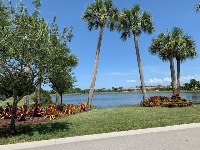 Heritage Oaks - Residential Lease