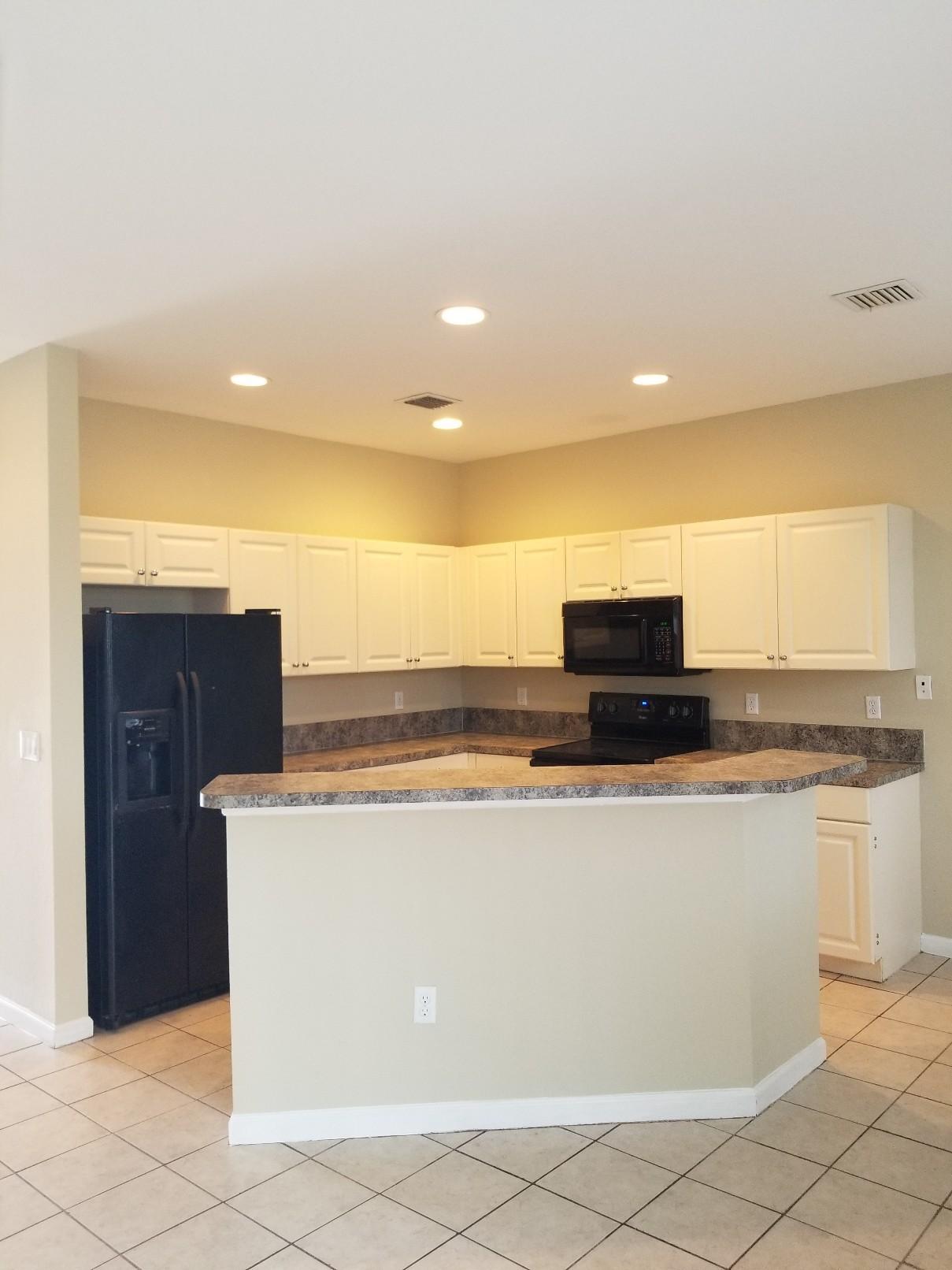 MARSH HARBOUR - Residential Lease