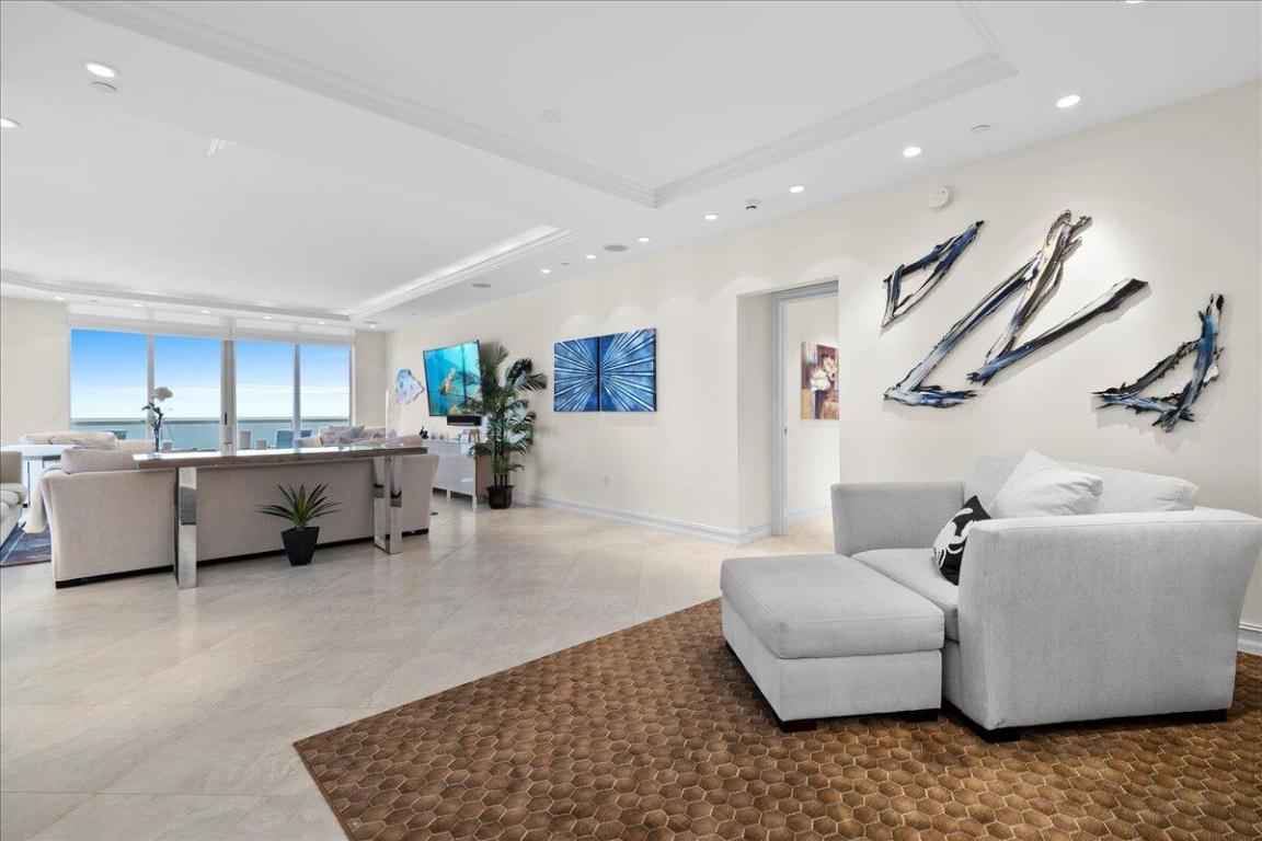 Singer Island, Florida, 33404, United States, 3 Bedrooms Bedrooms, ,4 BathroomsBathrooms,Residential,Active,2008351