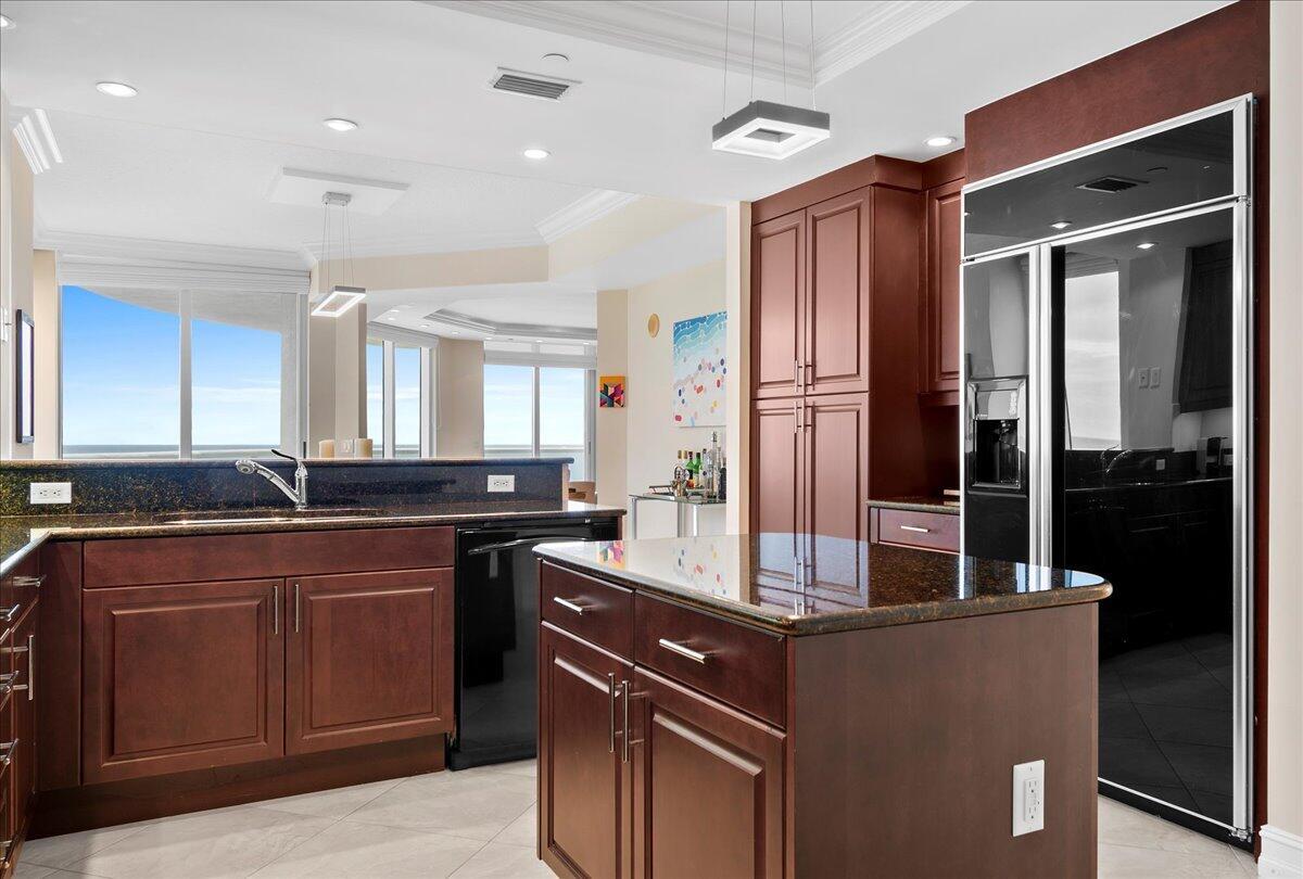 BEACH FRONT - Residential