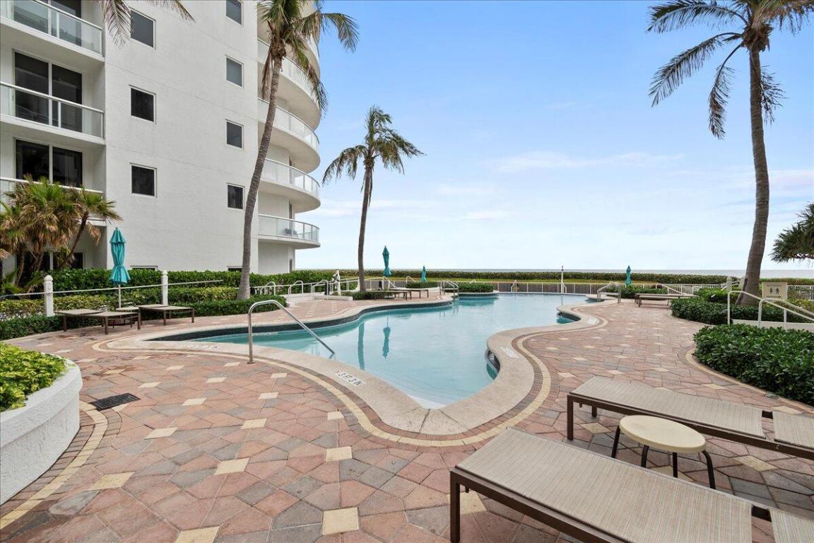 Singer Island, Florida, 33404, United States, 3 Bedrooms Bedrooms, ,4 BathroomsBathrooms,Residential,Active,2008351