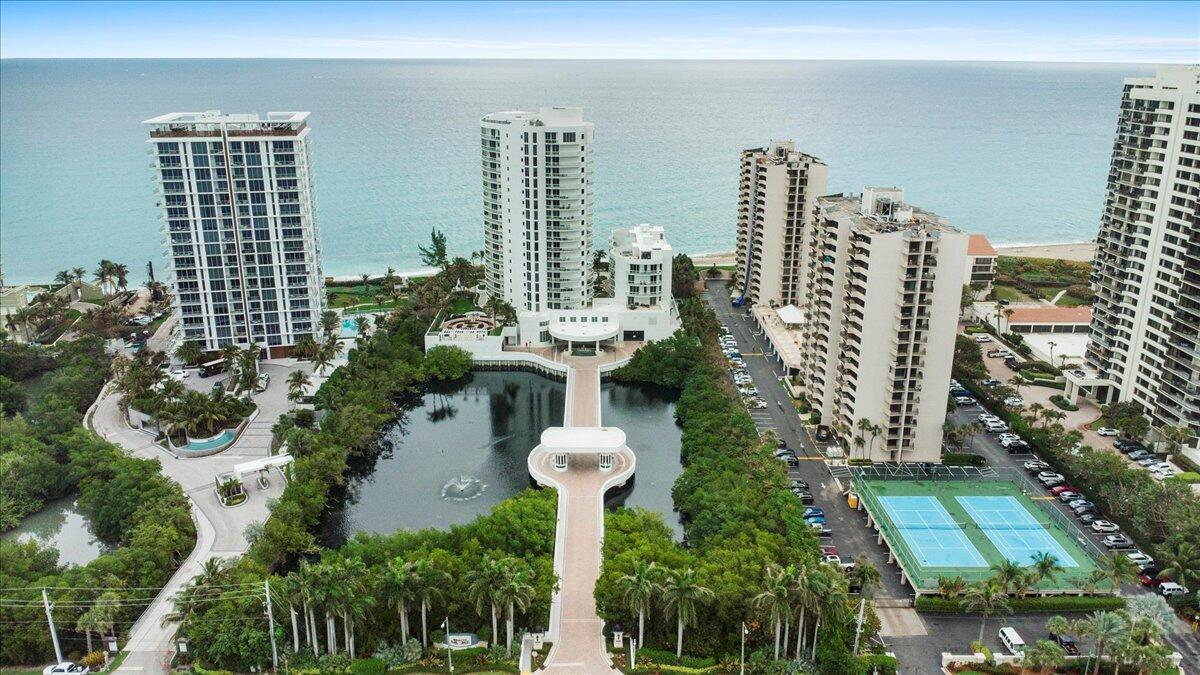 Singer Island, Florida, 33404, United States, 3 Bedrooms Bedrooms, ,4 BathroomsBathrooms,Residential,Active,2008351