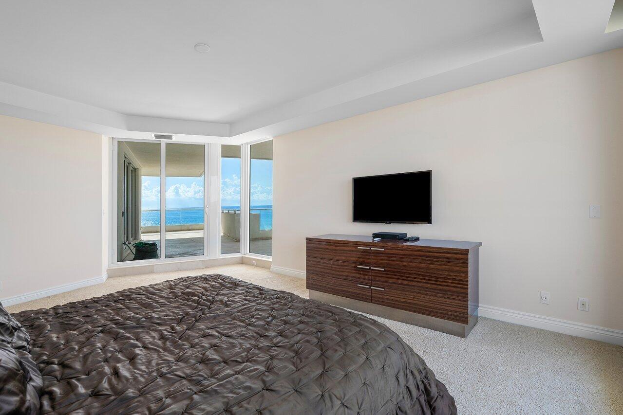 ARAGON CONDO - Residential