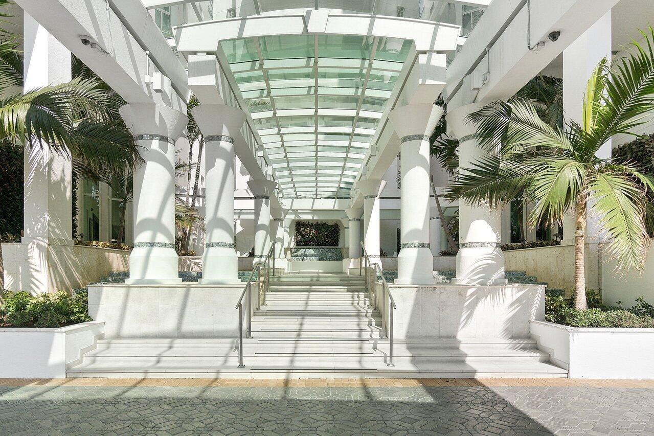 ARAGON CONDO - Residential