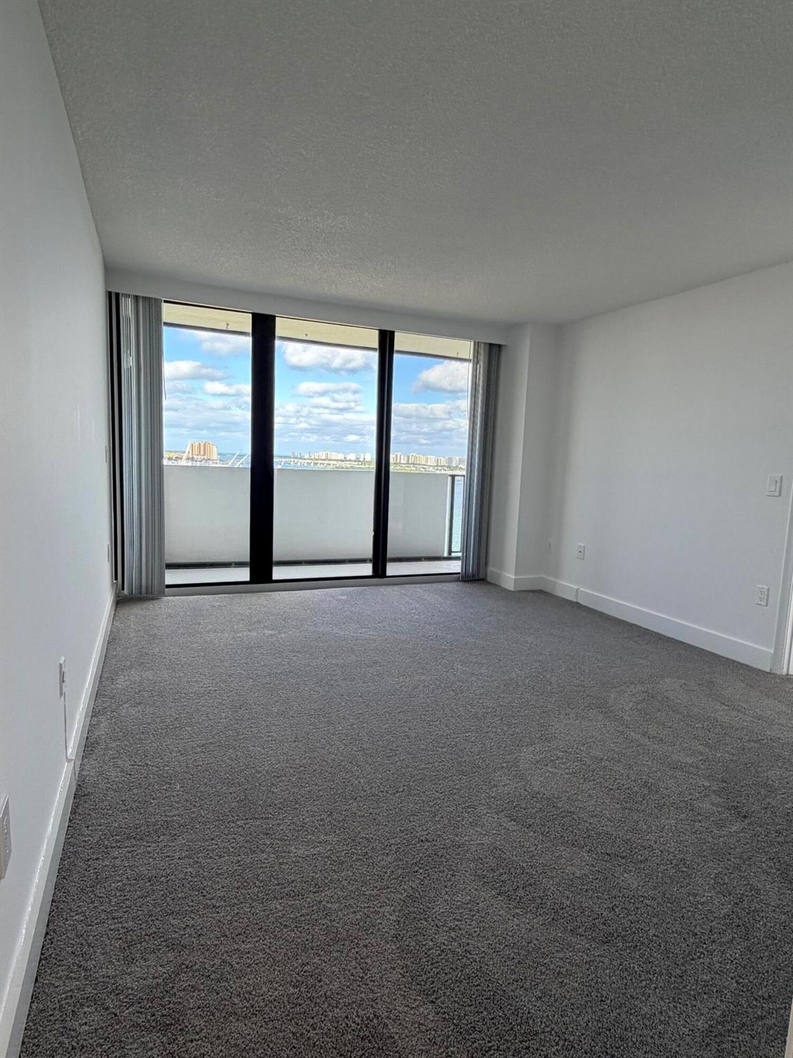 PALM BEACH HOUSE CONDO - Residential Lease