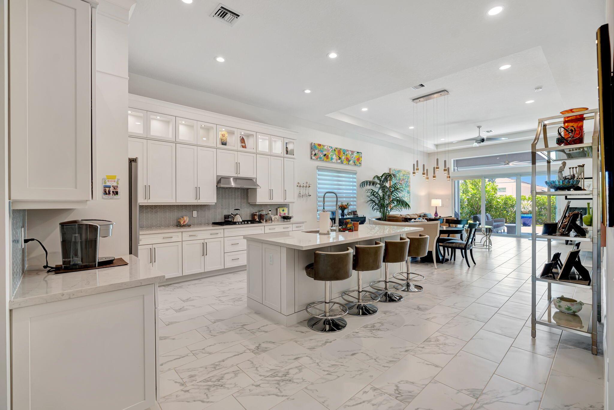 10050 Regency Way