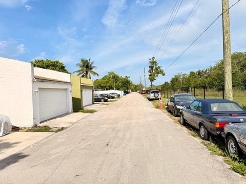 Tiny photo for 6238 SW 7th Street, Margate, FL 33068 (MLS # B26061220)