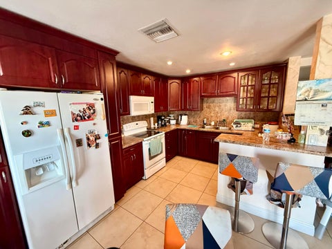 Tiny photo for 6238 SW 7th Street, Margate, FL 33068 (MLS # B26061220)