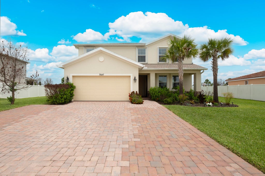 Photo of 7647 NW Old Grove Lane, Port Saint Lucie, FL 34987 (MLS # B26073274)