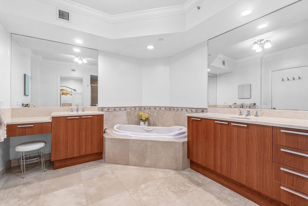 MARINA GRANDE RIVIERA BEACH CONDO - Residential