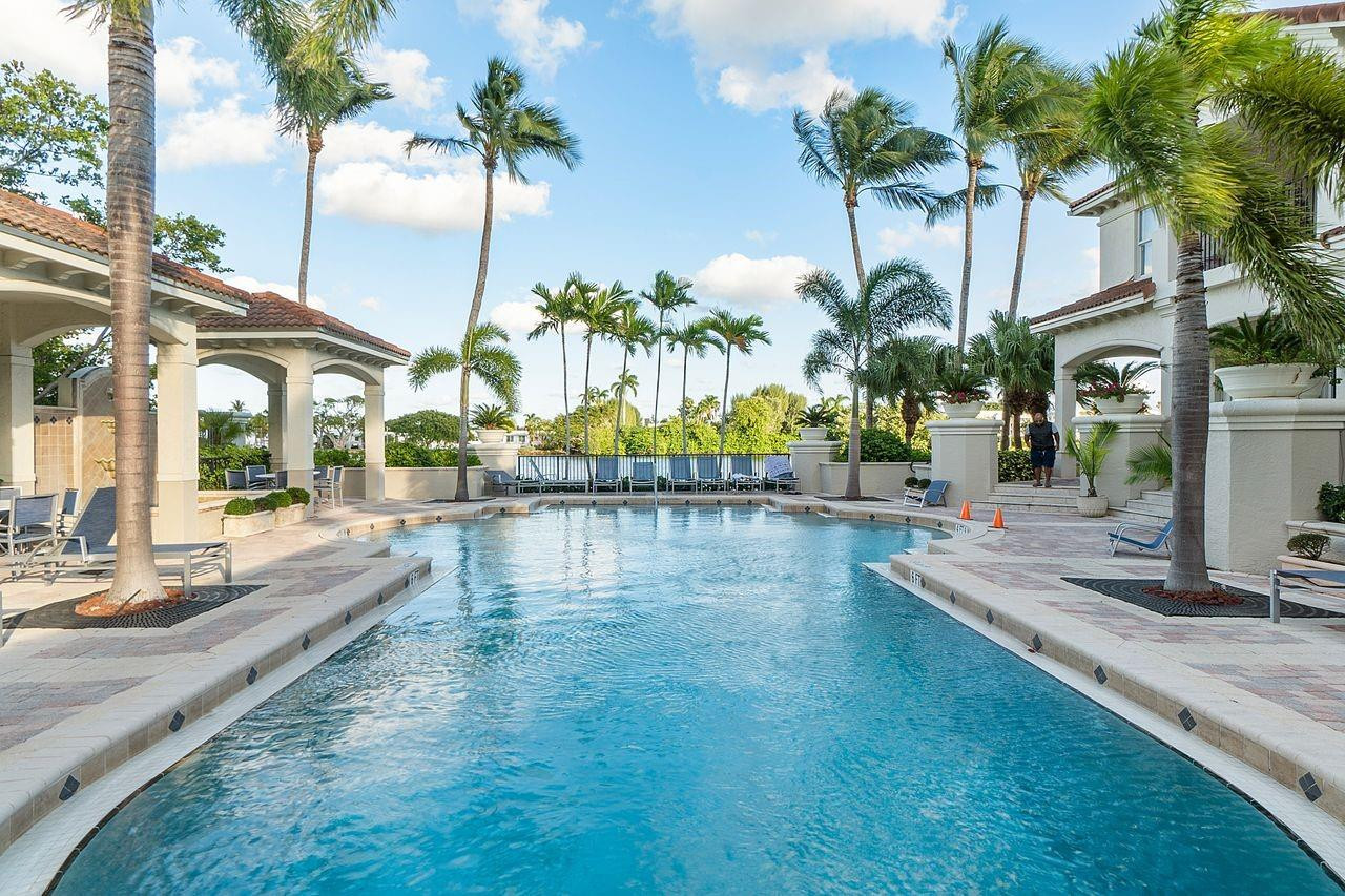 TUSCANY ON THE INTRACOAST - Residential