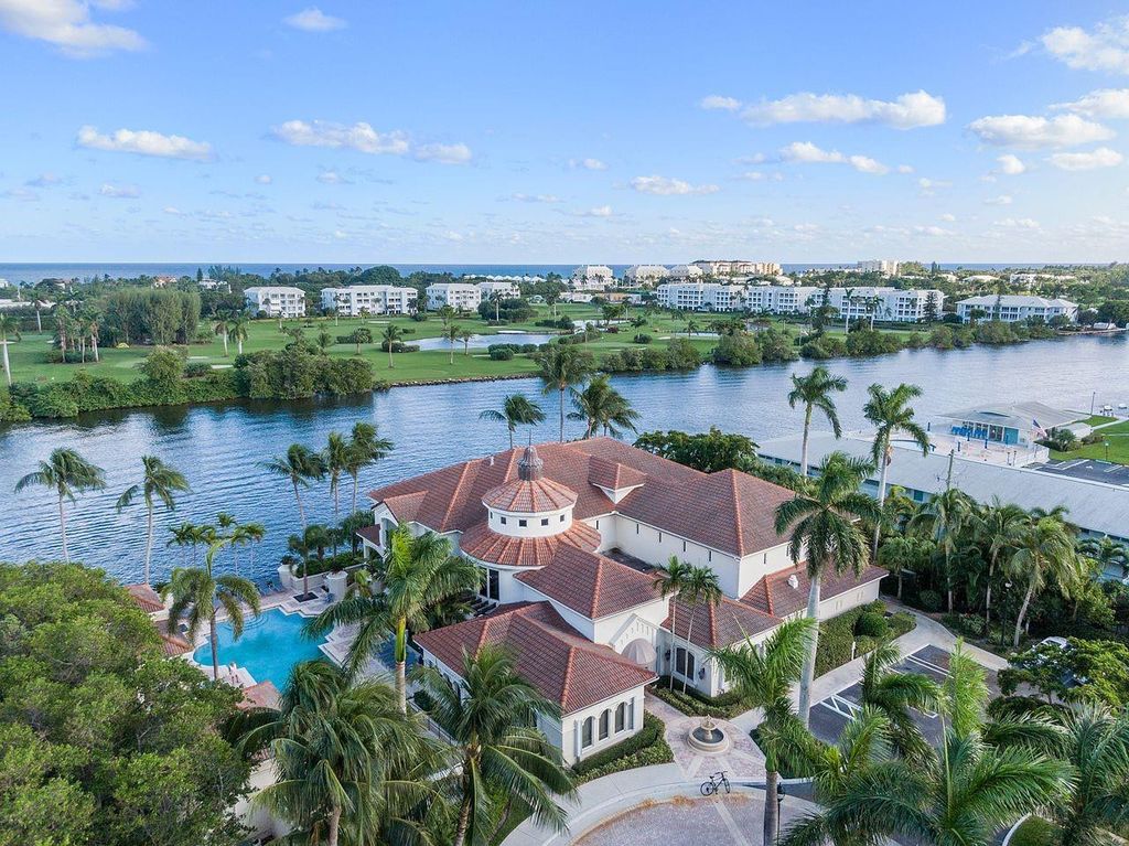 Photo of 3318 Tuscany Way #3318, Boynton Beach, FL 33435 (MLS # F10555286)