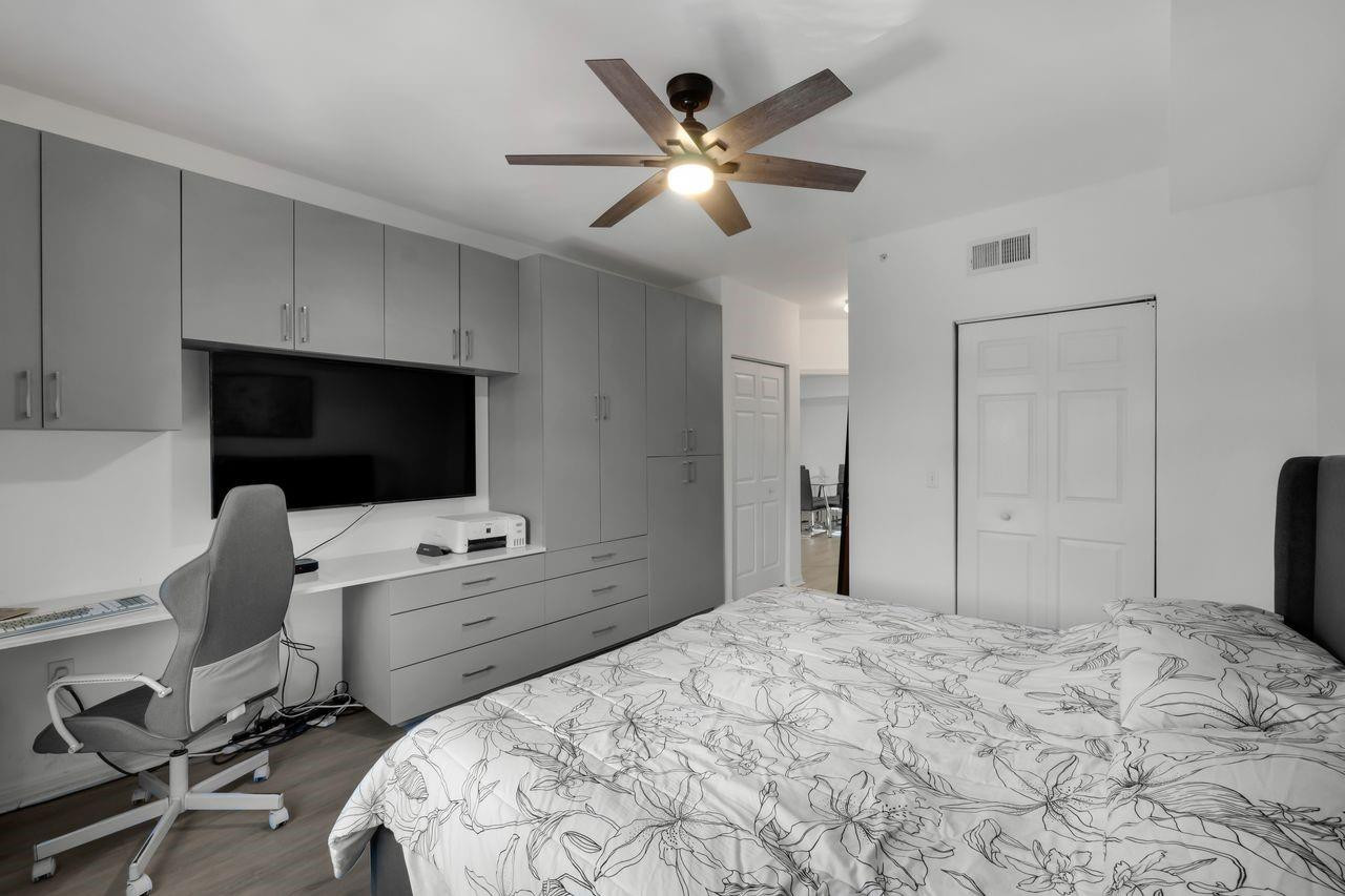 TUSCANY ON THE INTRACOAST - Residential