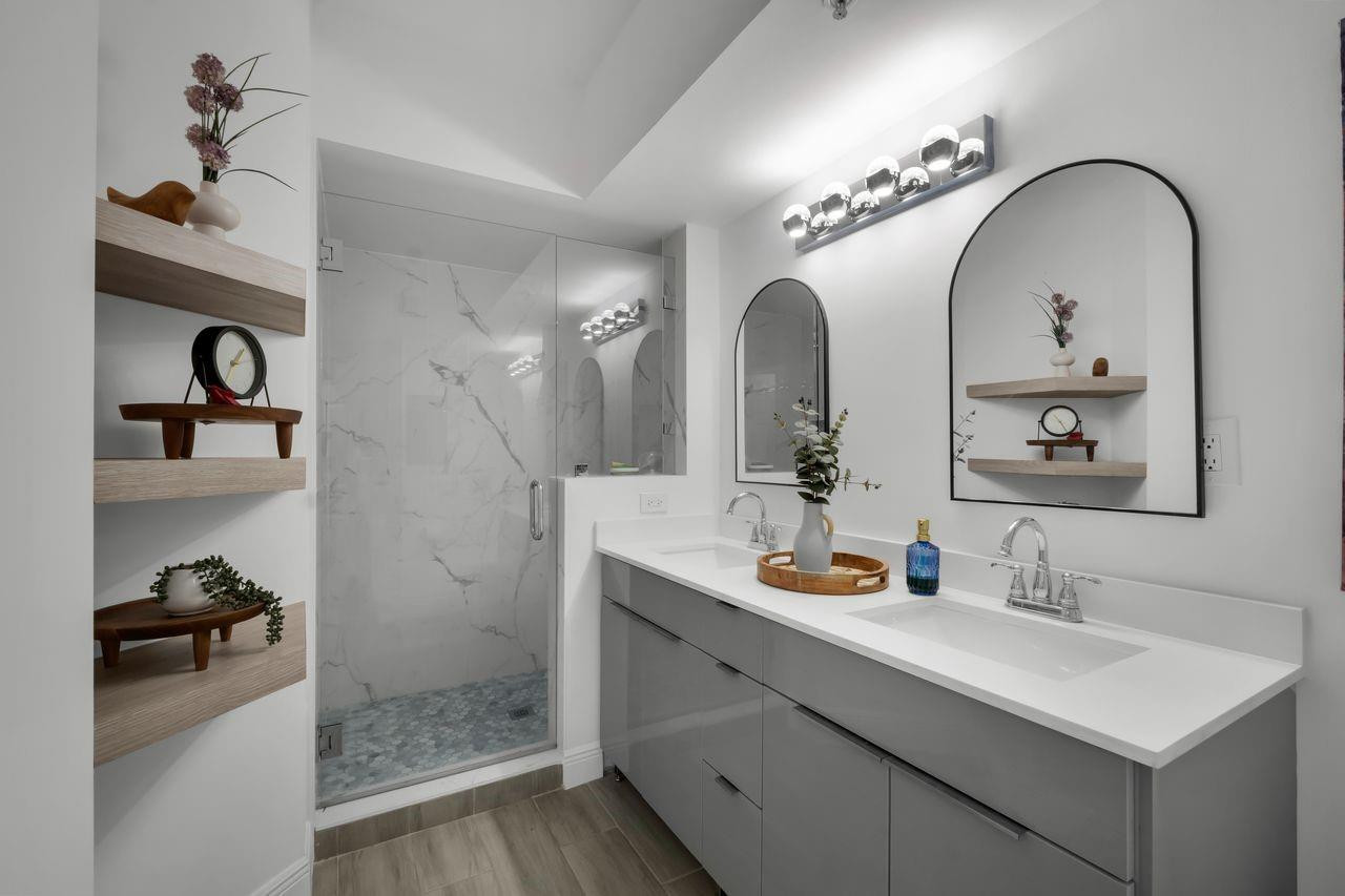 TUSCANY ON THE INTRACOAST - Residential