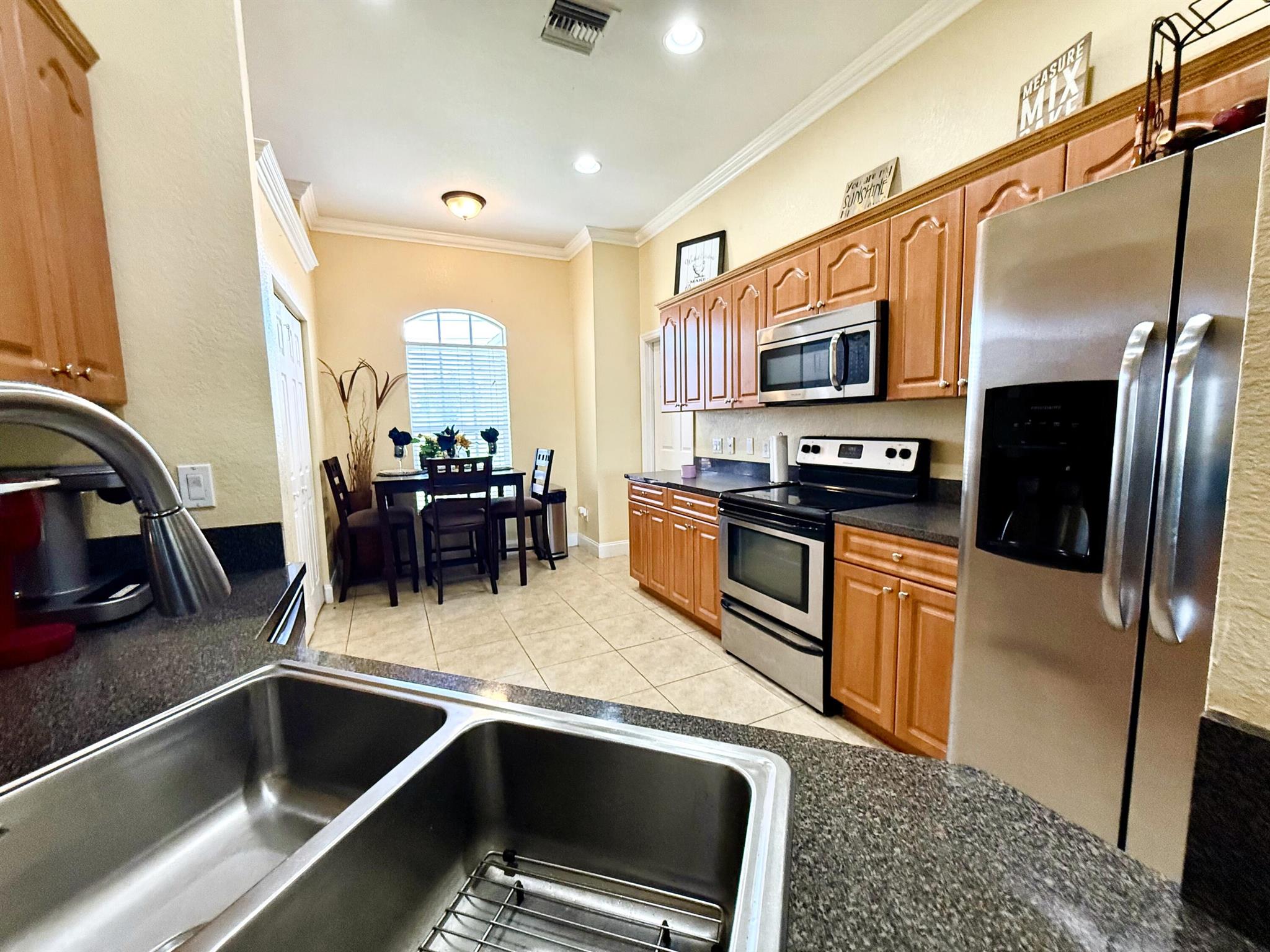 PORT ST LUCIE SECTION 33 - Residential