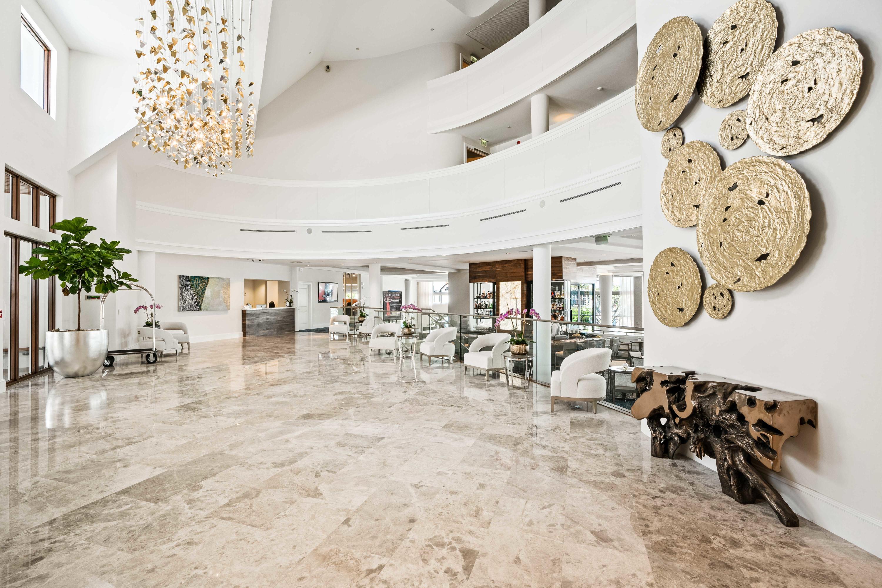 ADMIRALS COVE - Residential