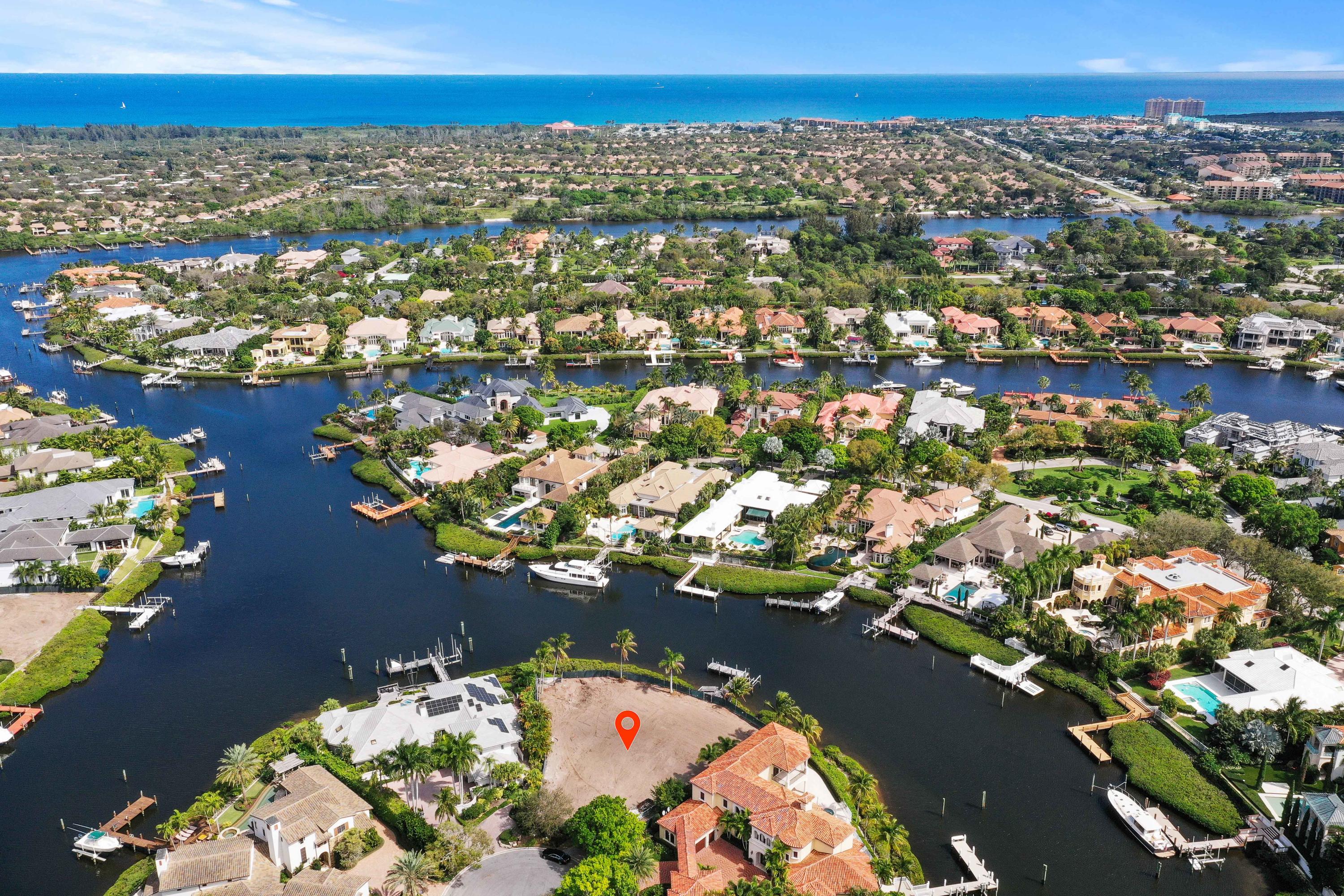 ADMIRALS COVE - Residential