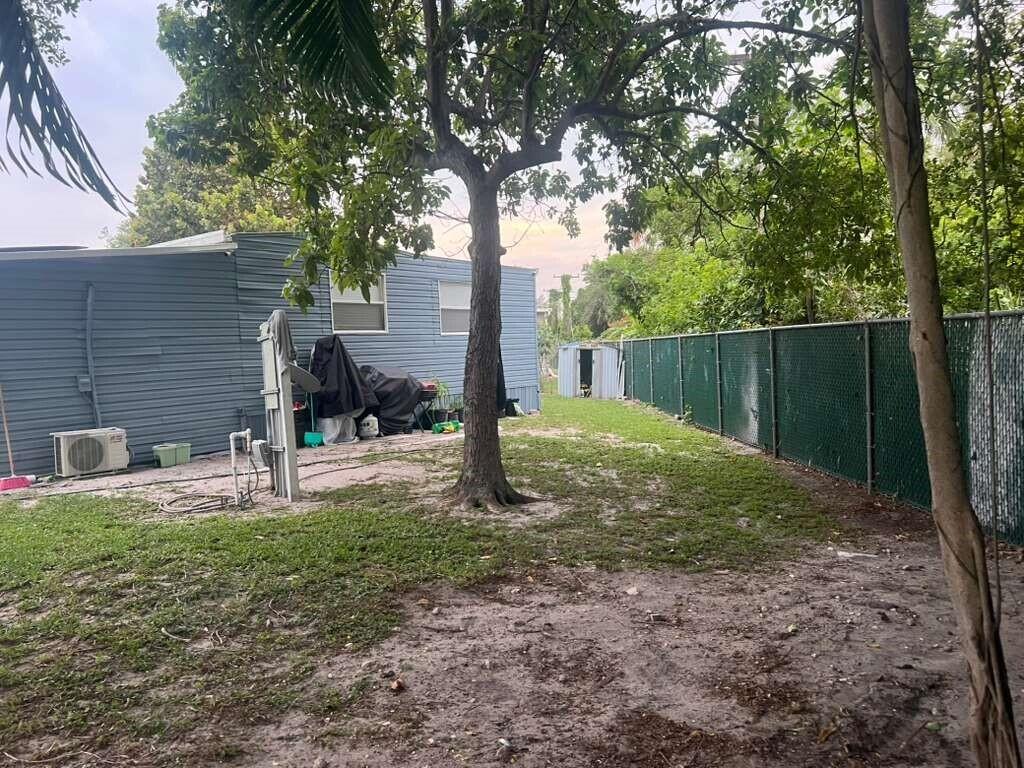 Palm Beach Colony - Residential