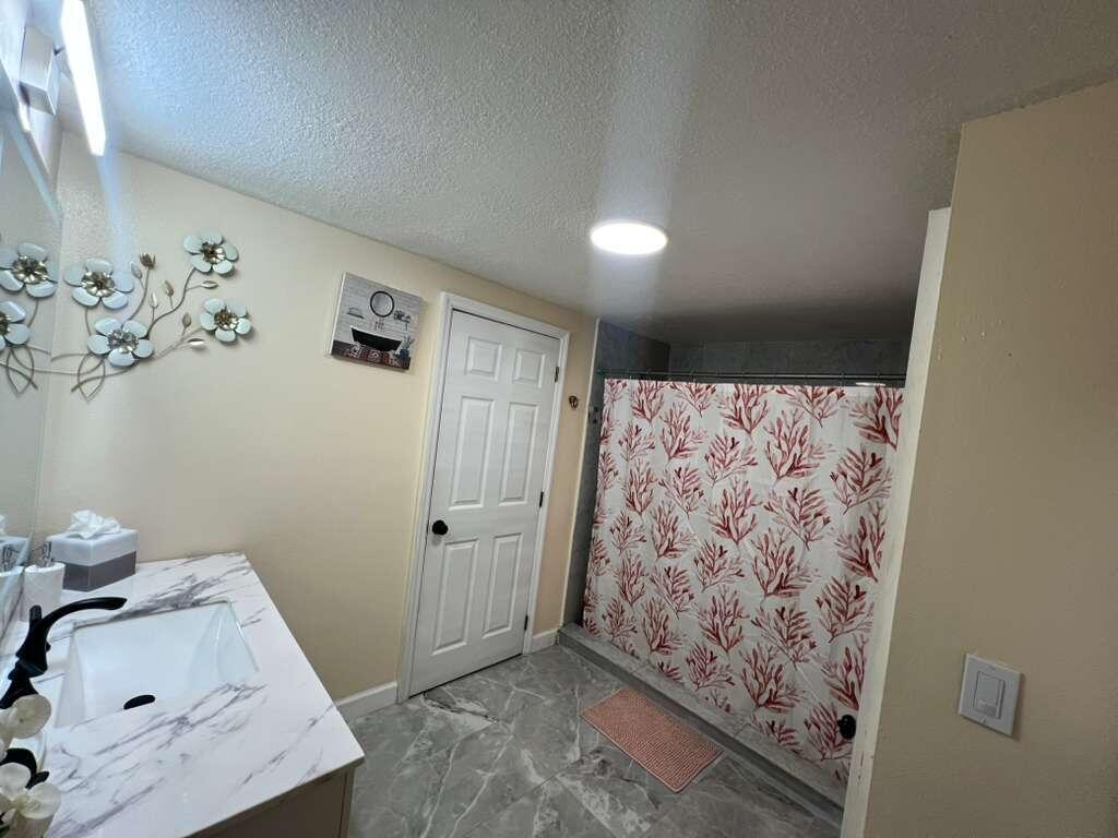 Palm Beach Colony - Residential
