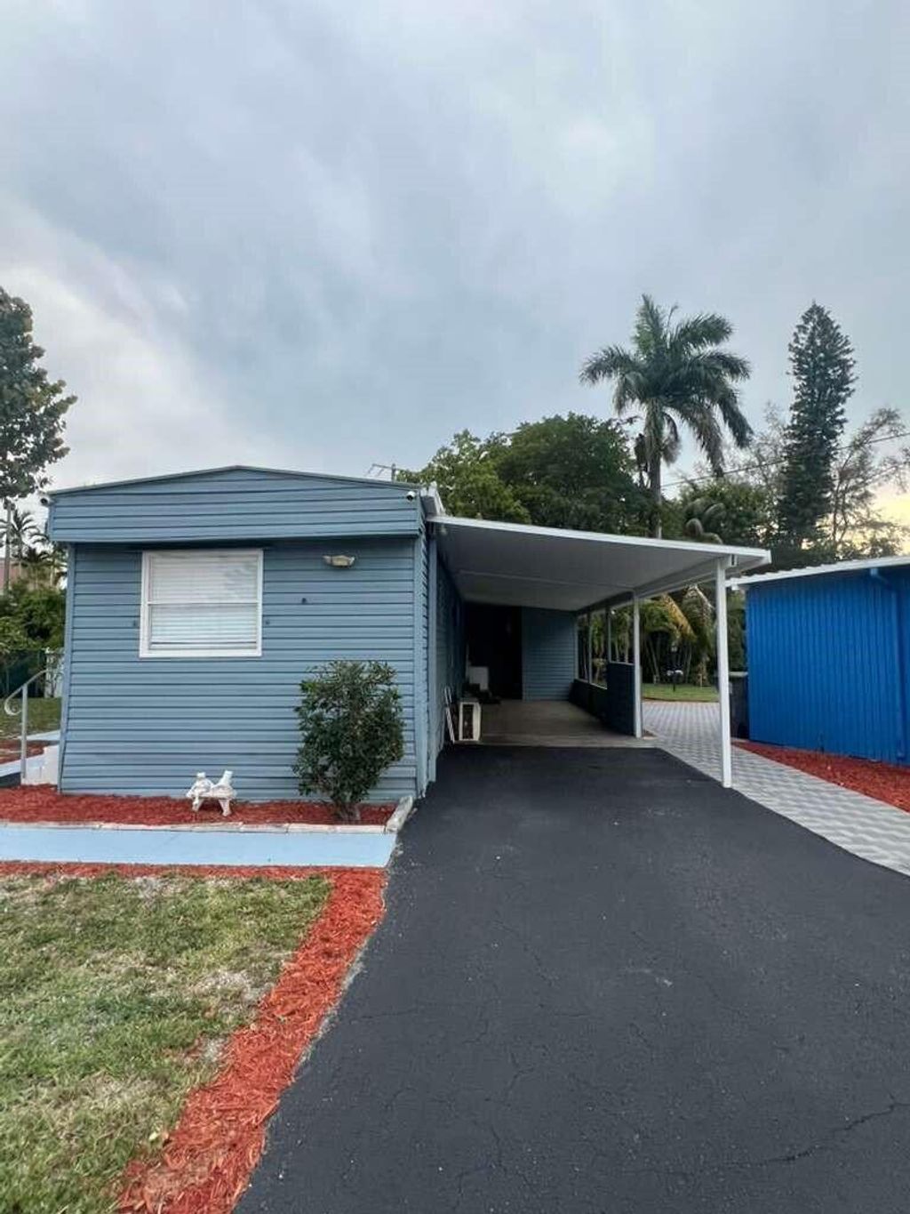 Photo of 2000 N Congress Avenue #41, West Palm Beach, FL 33409 (MLS # B26033513)