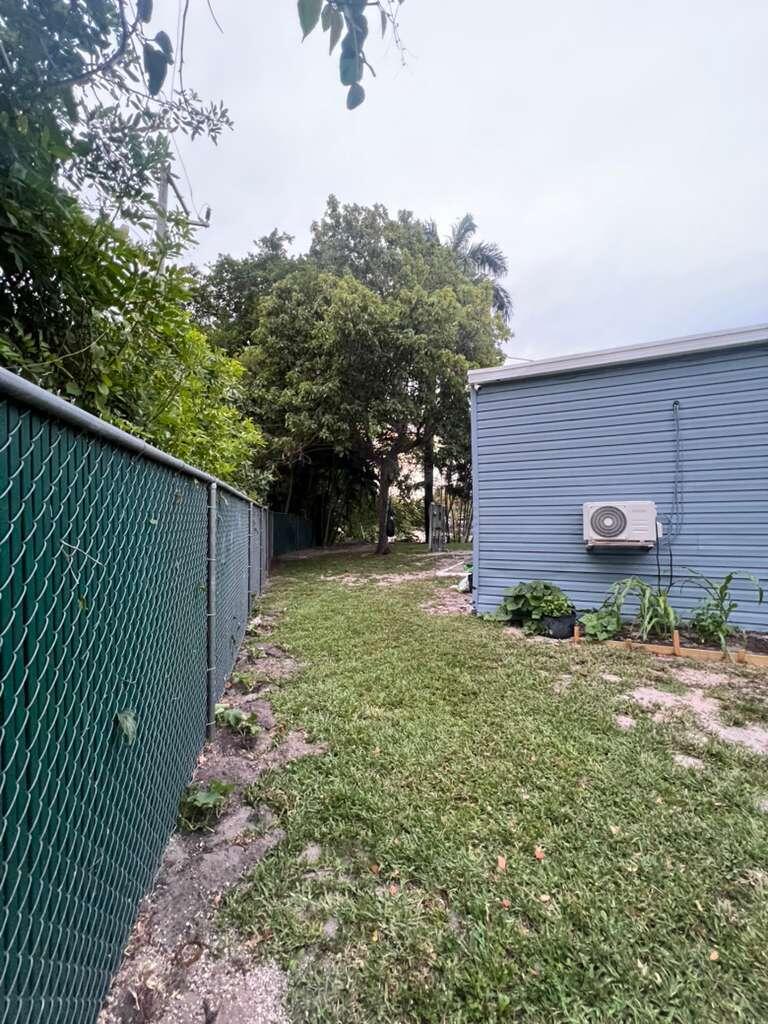 Palm Beach Colony - Residential