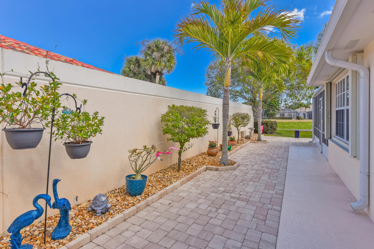 DOUBLE TREE PROPERTY ASSOCIATION - Residential