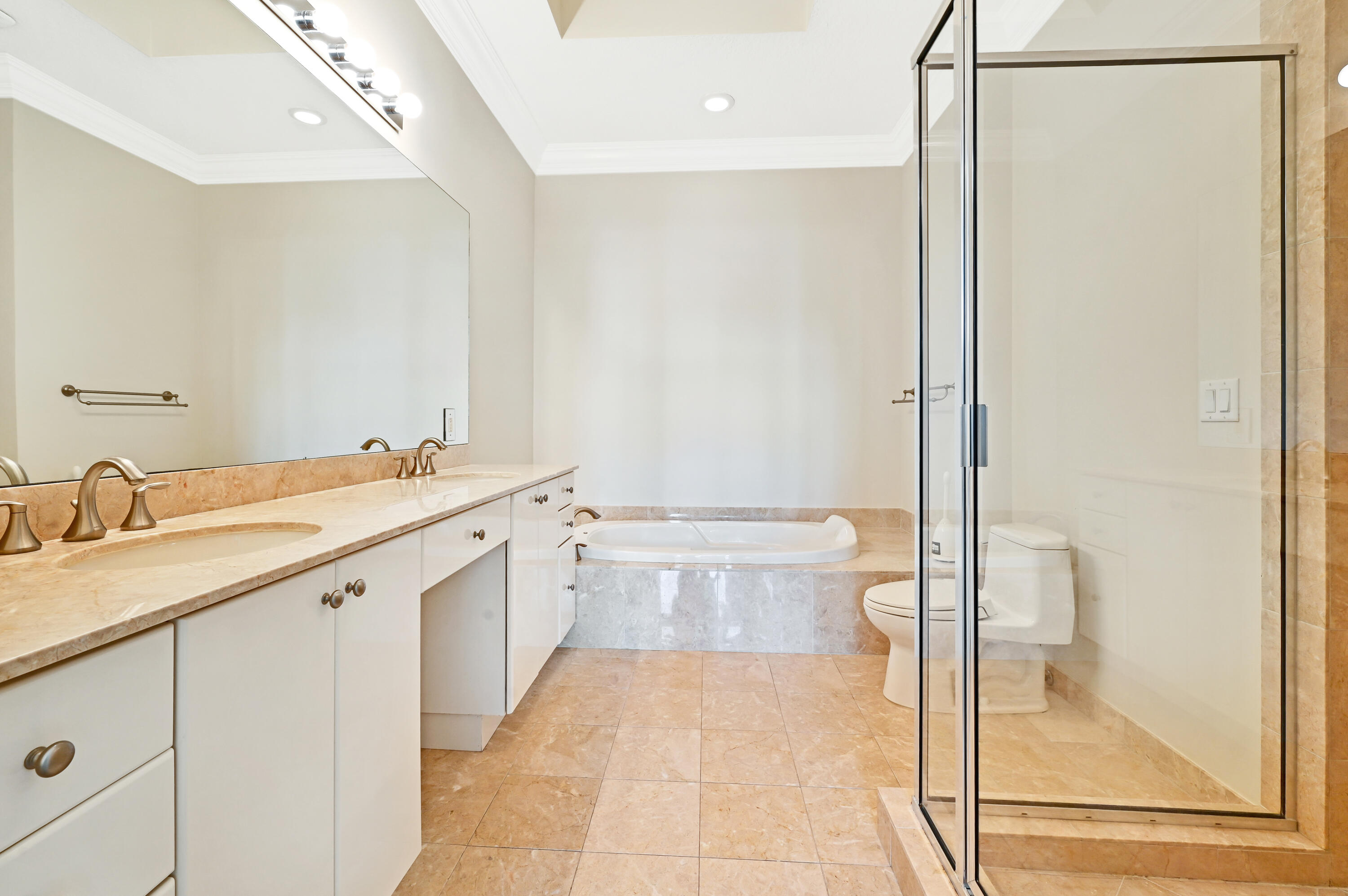 Two City Plaza - Residential