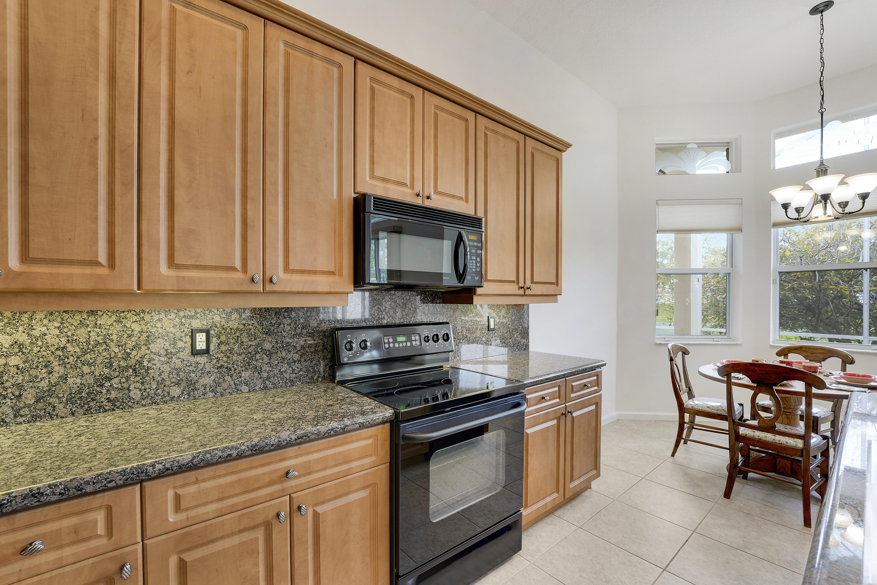 BELLAGGIO, TOWNE PARK - Residential