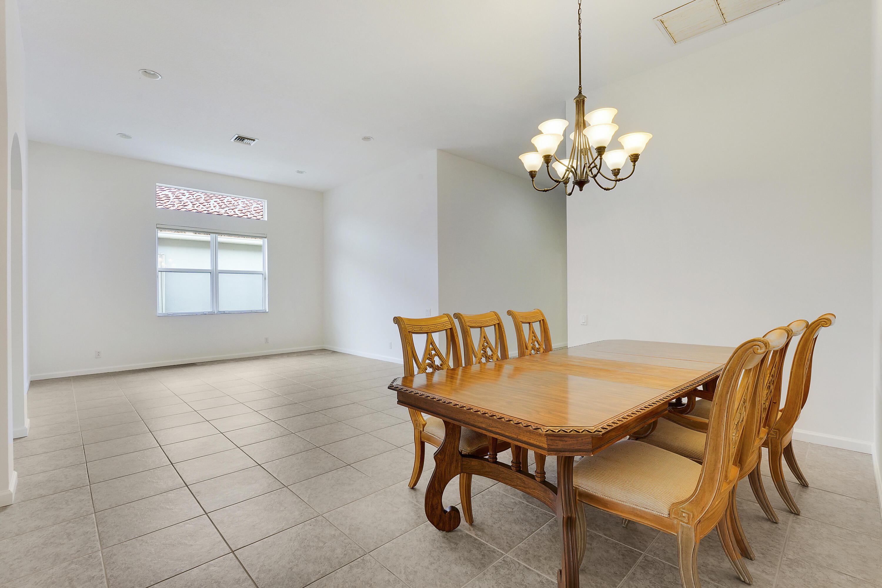 BELLAGGIO, TOWNE PARK - Residential