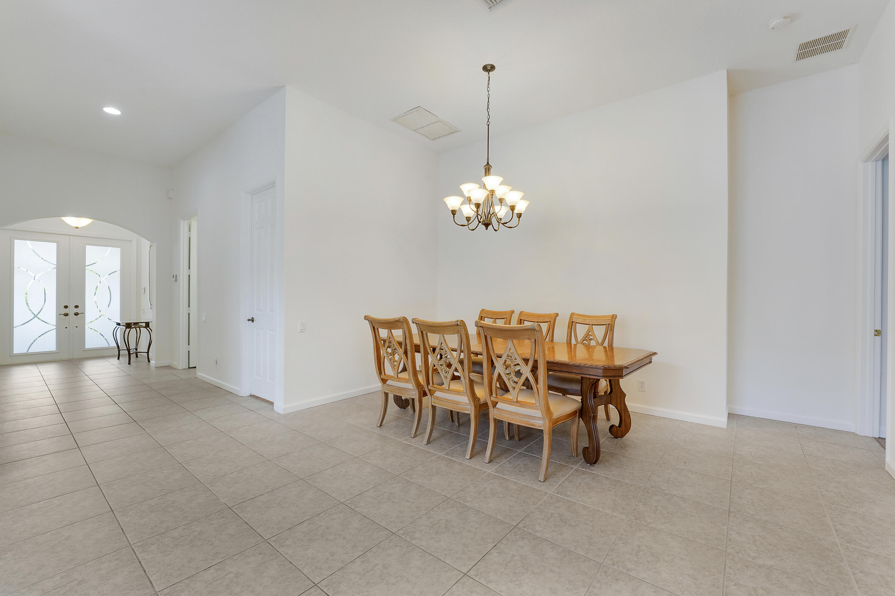 BELLAGGIO, TOWNE PARK - Residential