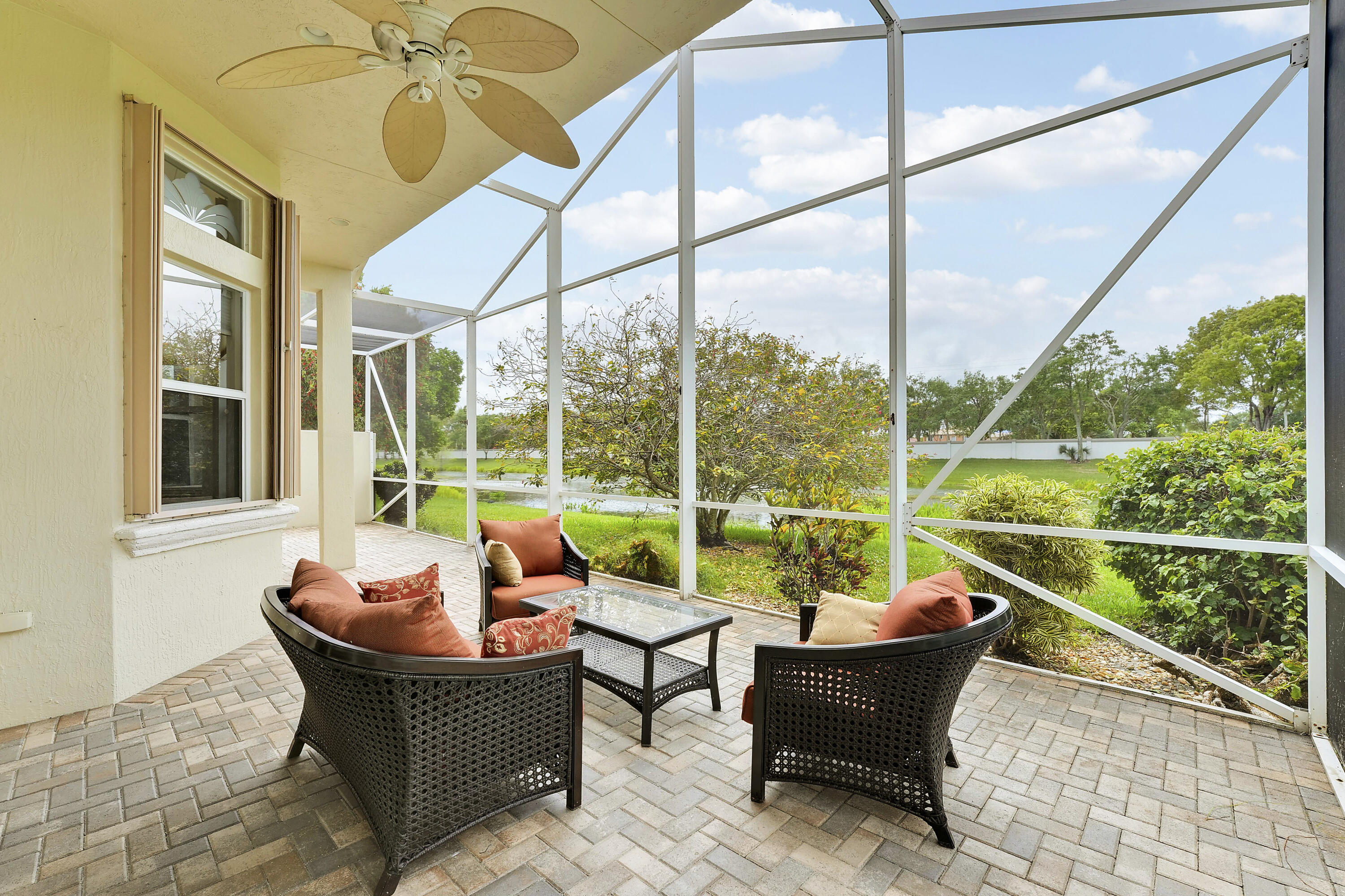 BELLAGGIO, TOWNE PARK - Residential