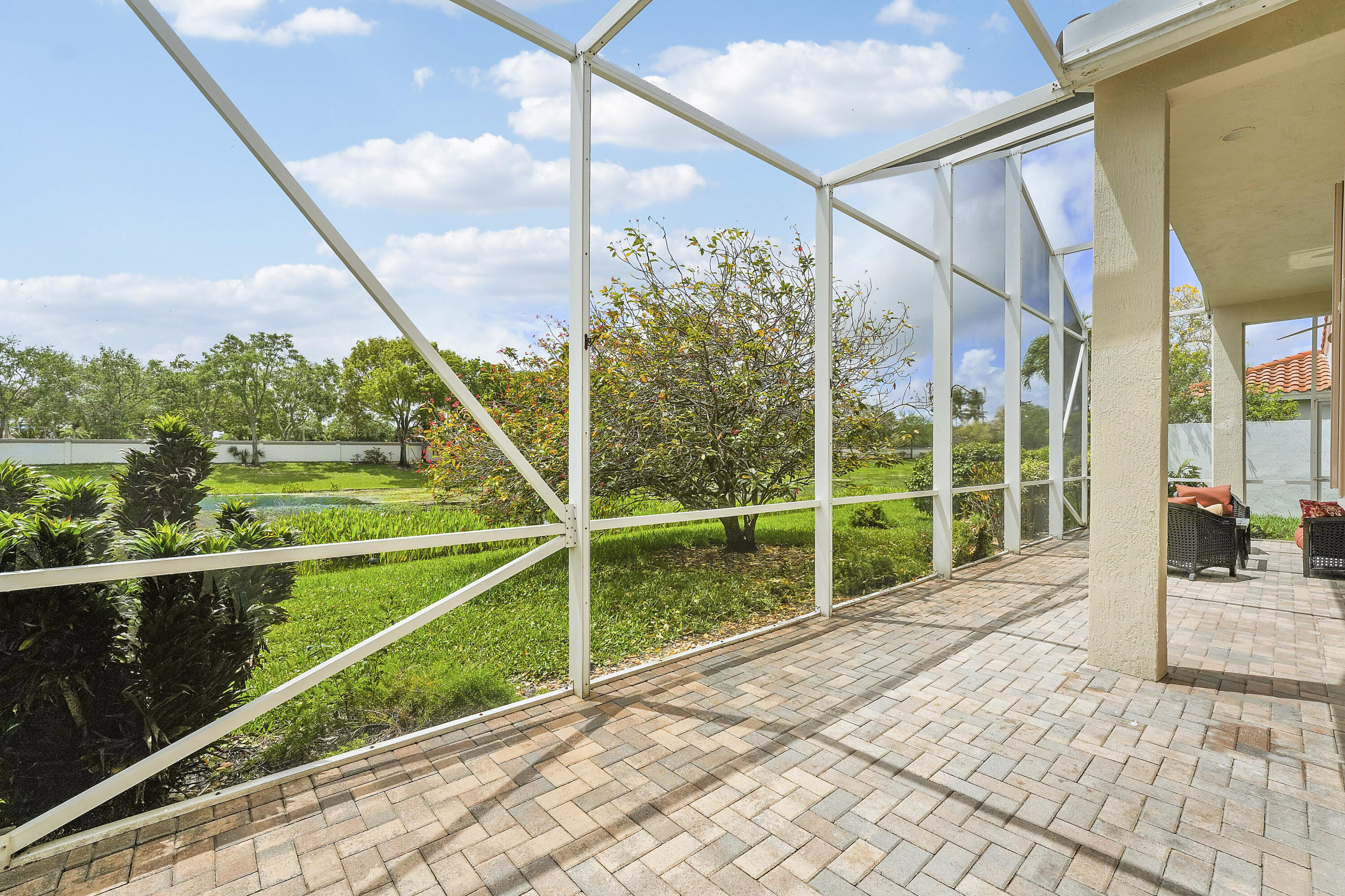 BELLAGGIO, TOWNE PARK - Residential