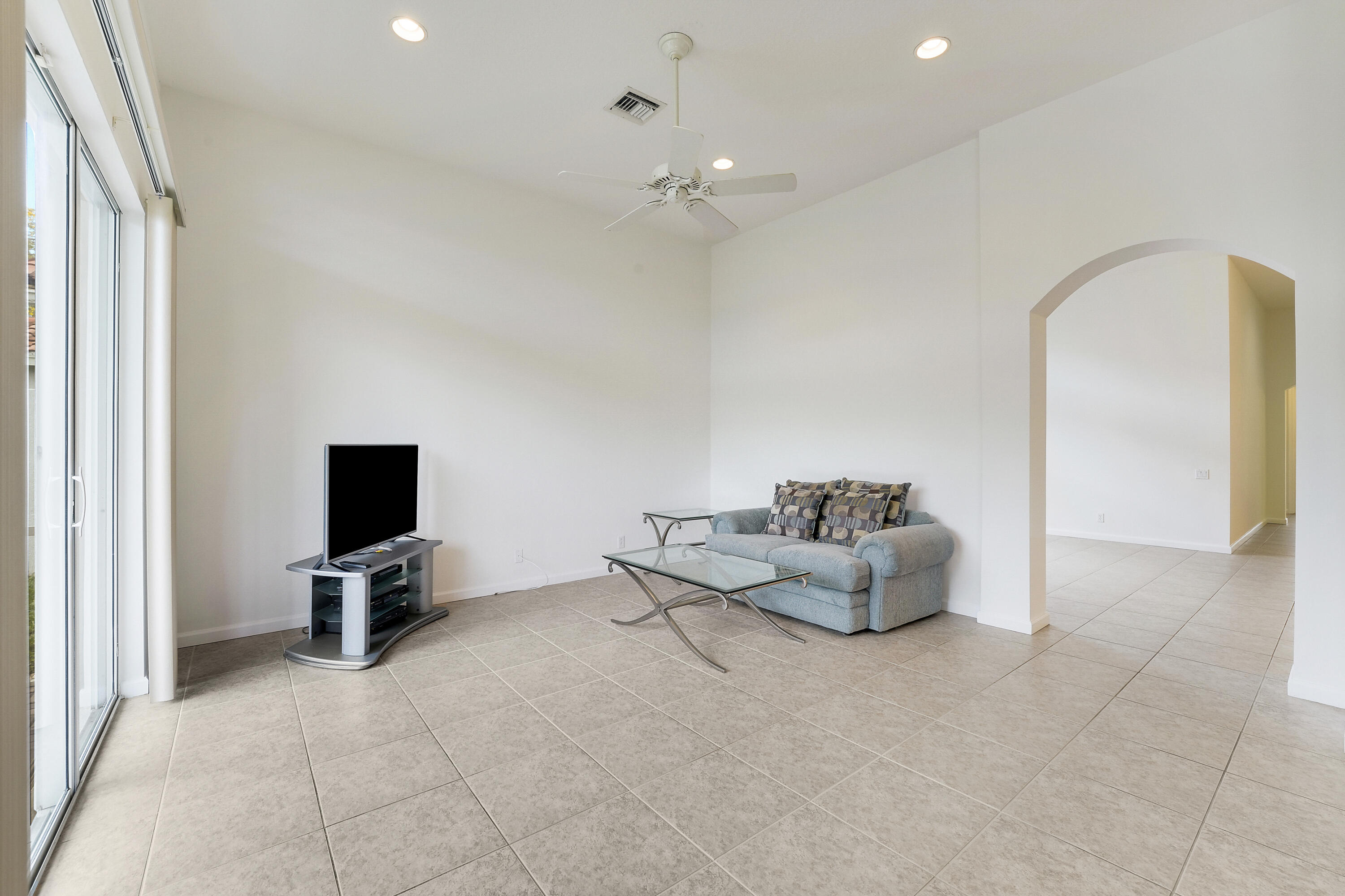 BELLAGGIO, TOWNE PARK - Residential