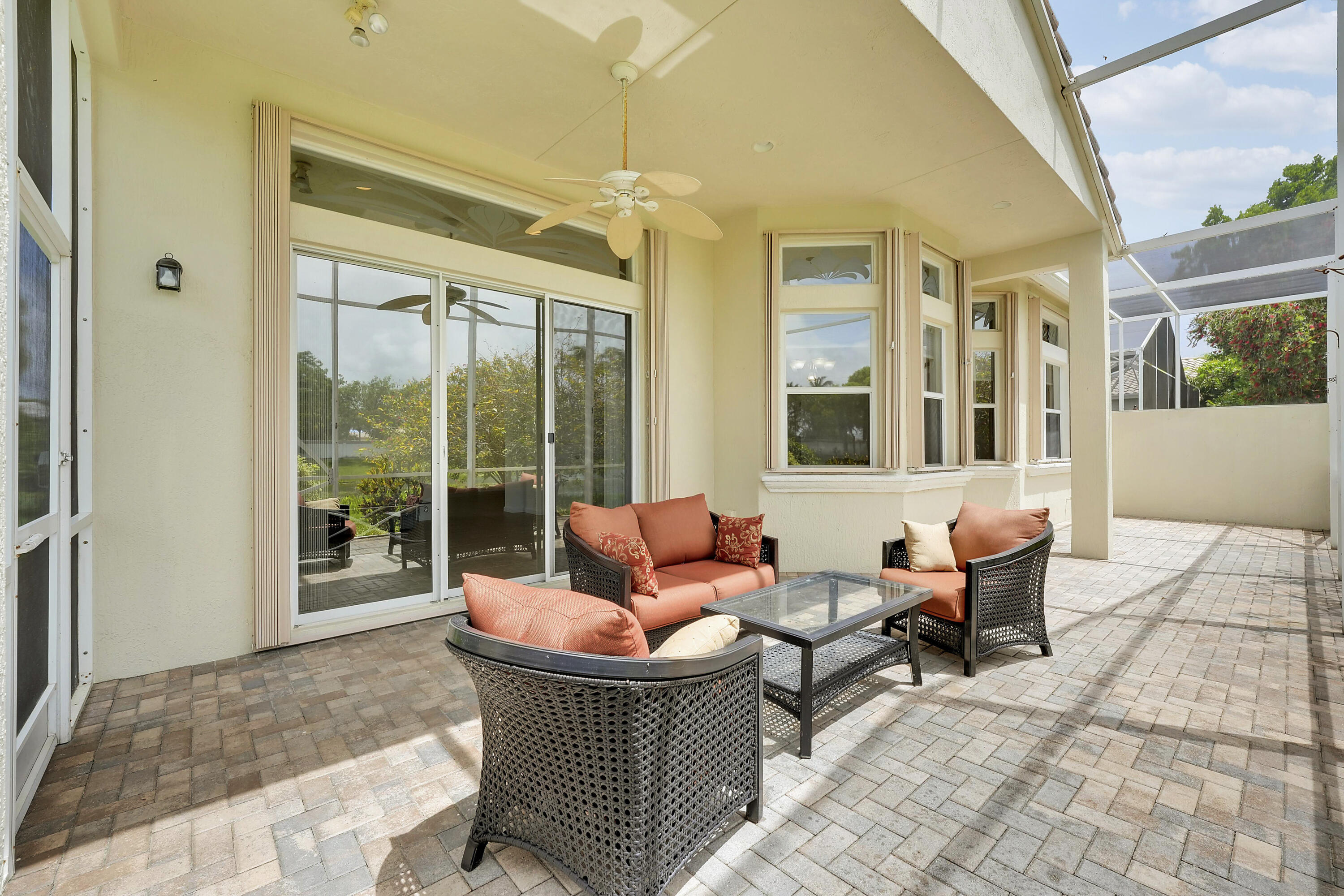 BELLAGGIO, TOWNE PARK - Residential