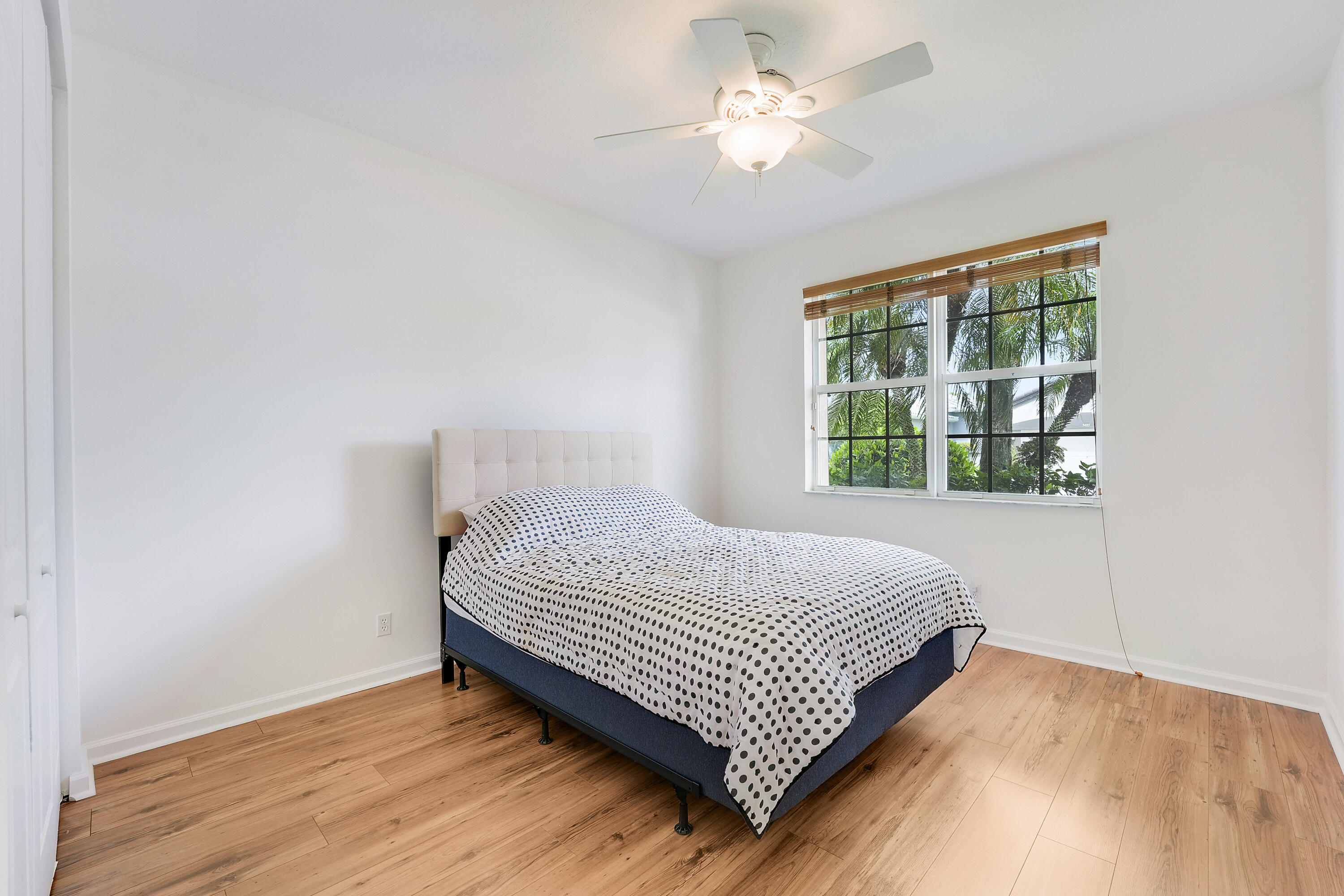 BELLAGGIO, TOWNE PARK - Residential