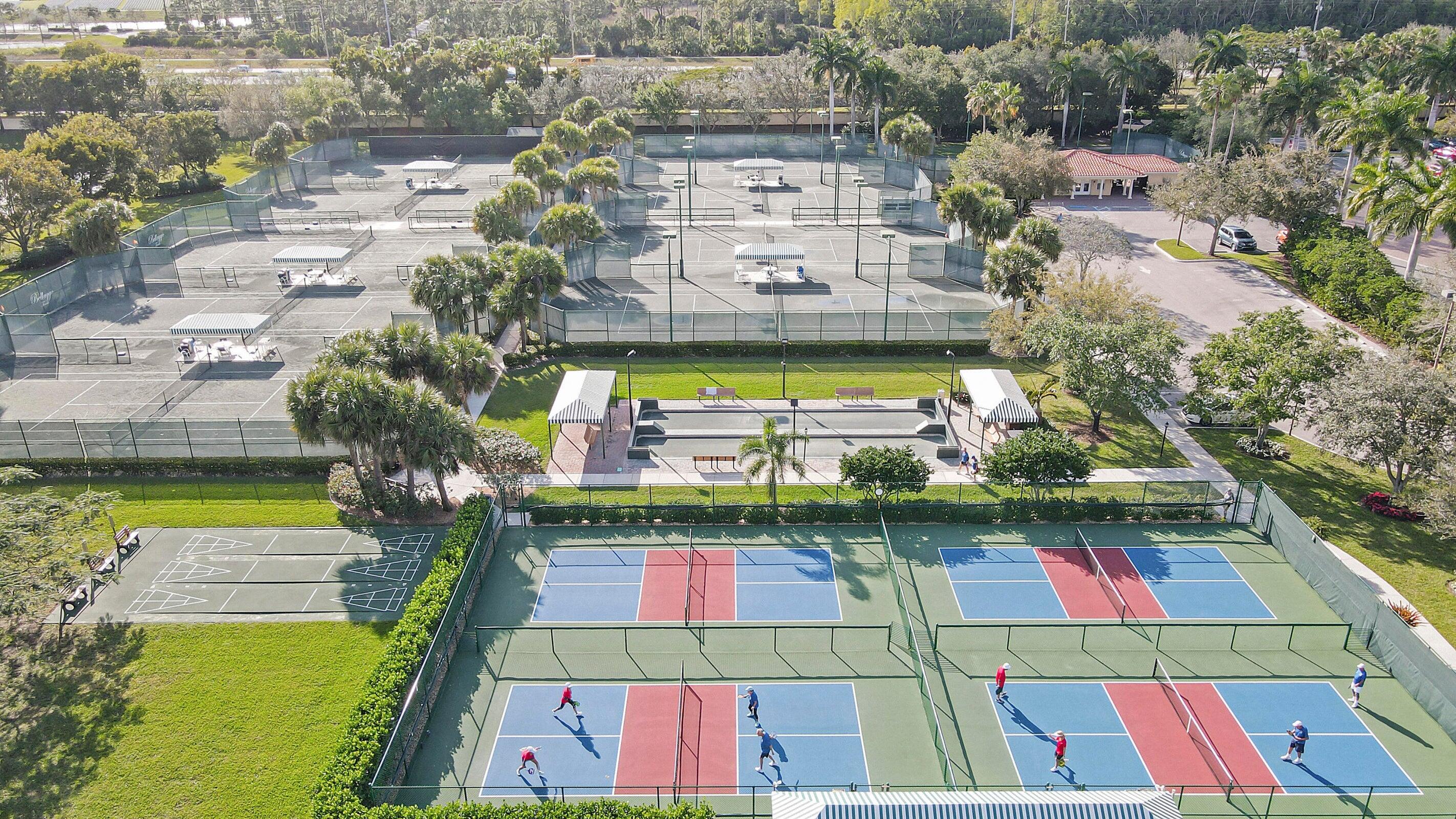 BELLAGGIO, TOWNE PARK - Residential