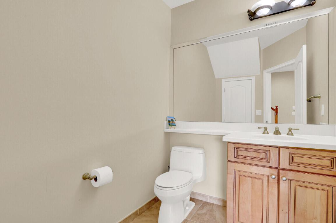 CIELO TOWNHOMES - Residential