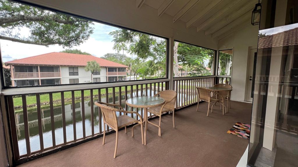 Photo of 406 Brackenwood Lane S, Palm Beach Gardens, FL 33418 (MLS # R10926280)