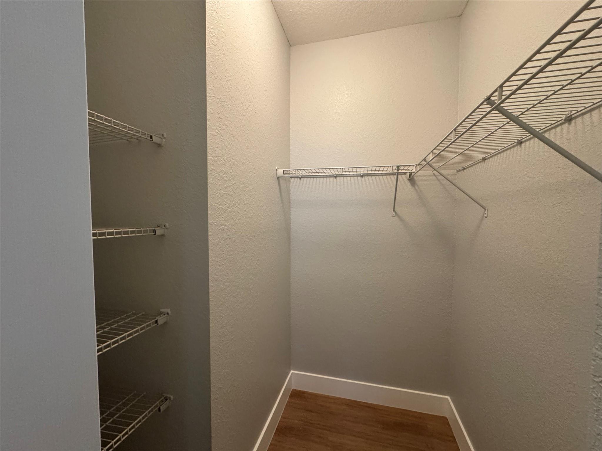 EMERALD CREEK - Residential Lease