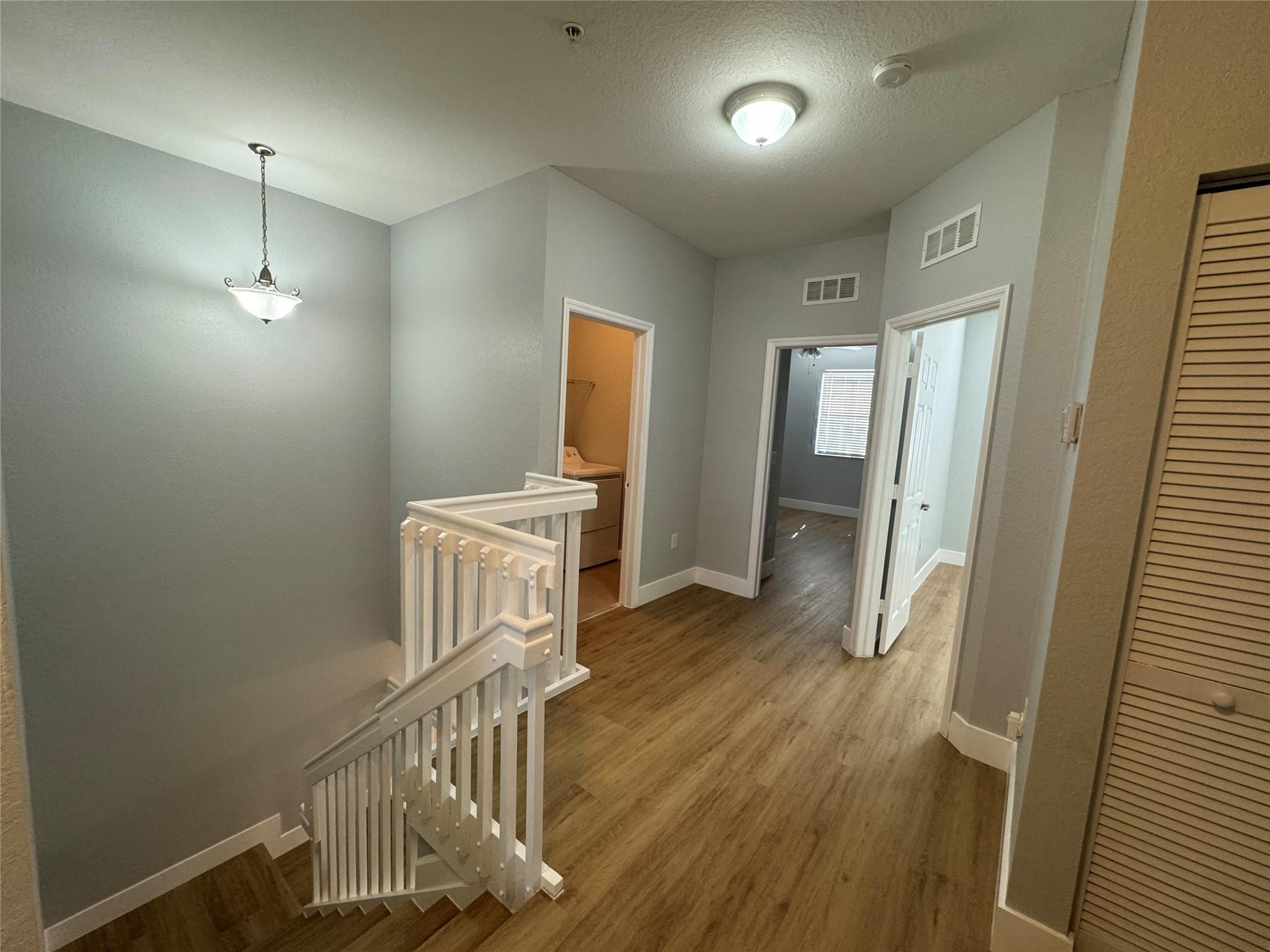 EMERALD CREEK - Residential Lease