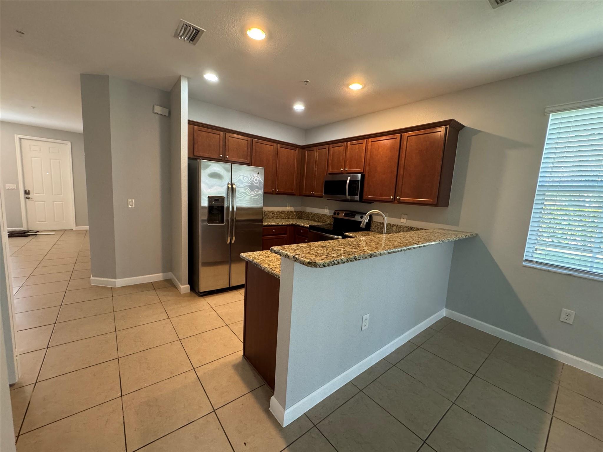 EMERALD CREEK - Residential Lease